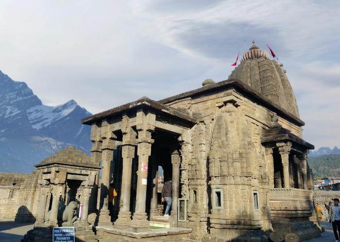 Baijnath Temple, India, GapGuru