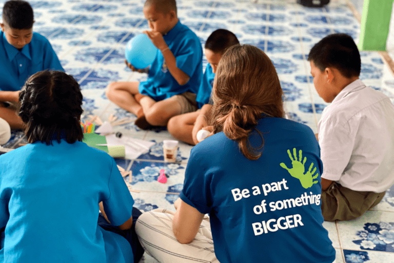 gap year volunteering in thailand
